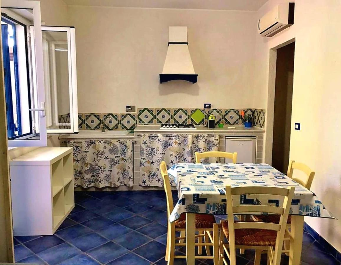 Magico Appartamenti Scafa - Marina Capo dʼOrlando エクステリア 写真